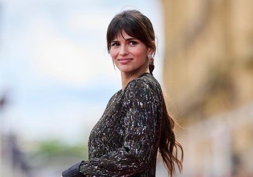 La coleta trenzada más favorecedora de Sara Sálamo en el Festival de San Sebastián: cómo conseguirla paso a paso